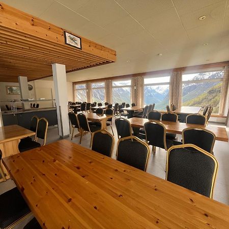 Hotel Videseter Stryn Exteriör bild