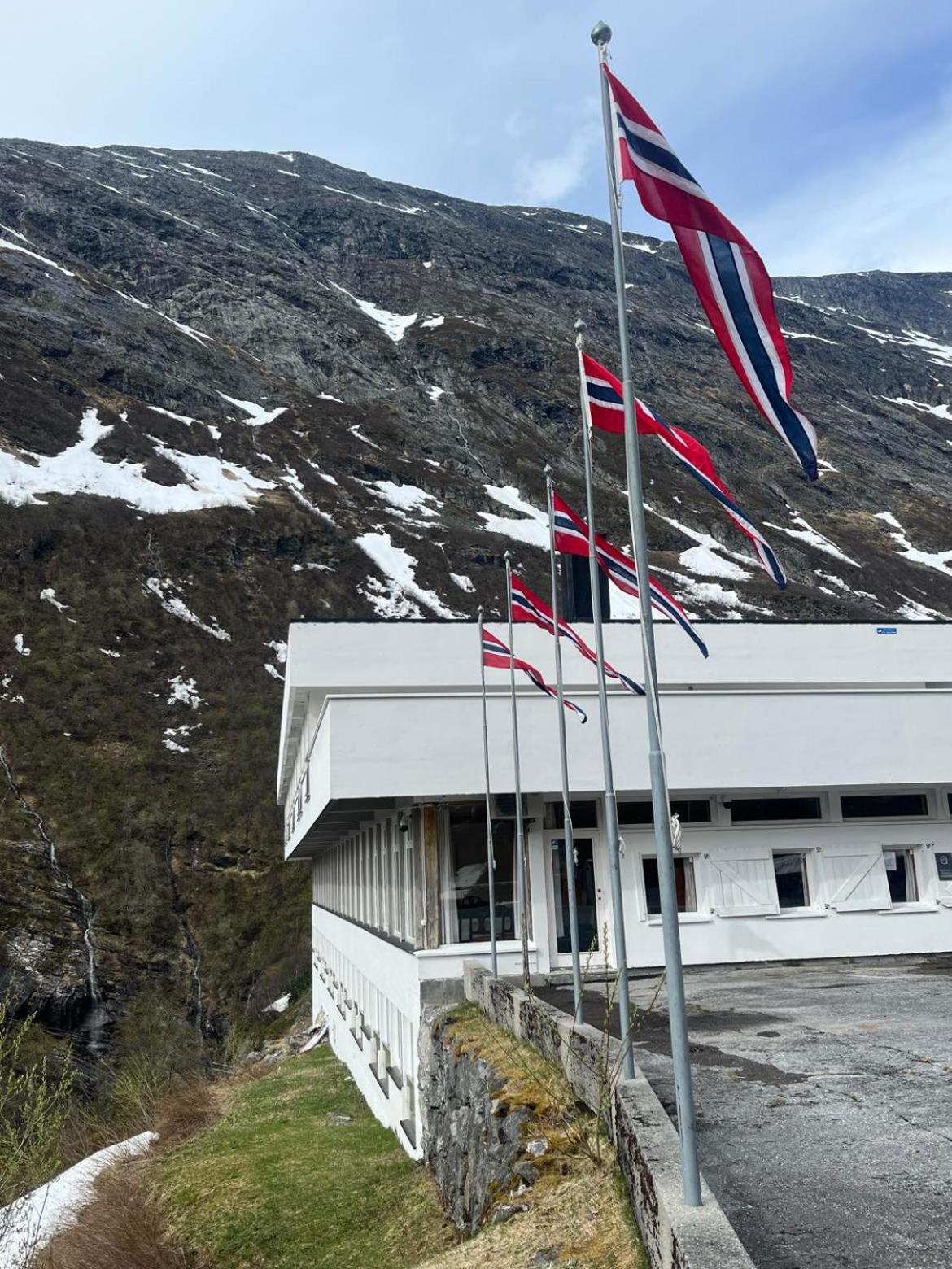 Hotel Videseter Stryn Exteriör bild